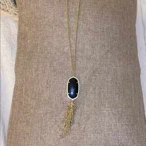 Kendra Scott necklace